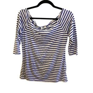 🖤5/$20 Blue and White Striped Square Neck 3/4 Length Sleeve Top